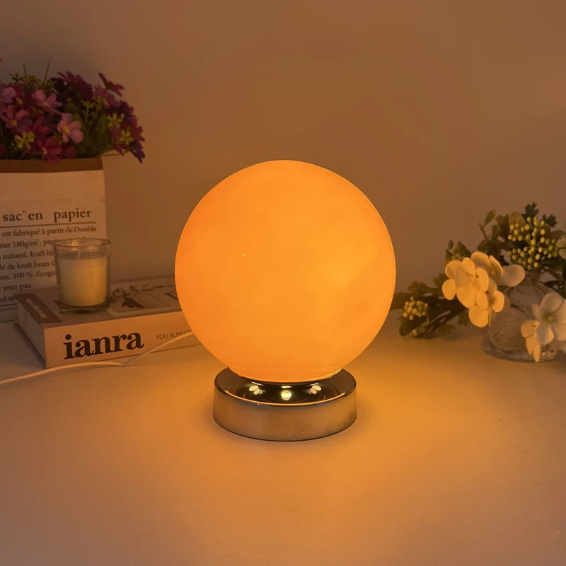 Minimalist Sphere